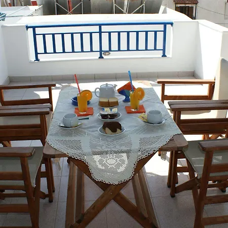 Zeus Hotel Naxos City