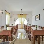ζευς Ξενοδοχείο 2*
