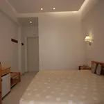 ζευς Ξενοδοχείο 2*
