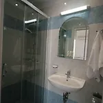 ζευς 2*