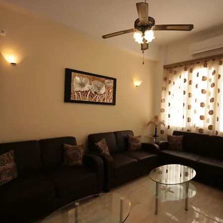 Zeus Hotel
