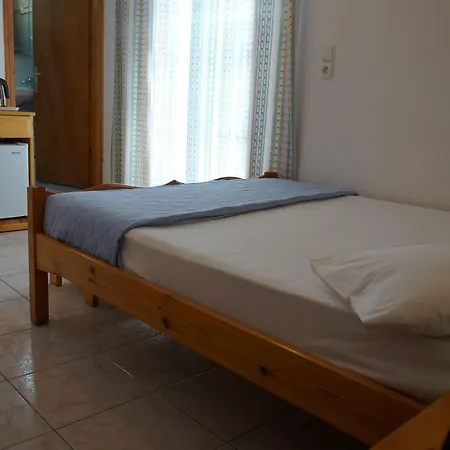 Zeus Hotel Naxos City