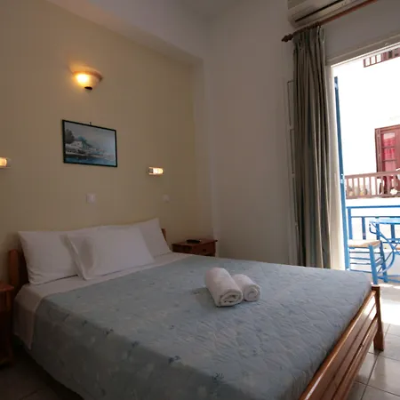 Zeus Hotel Naxos City